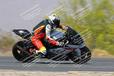 media/Mar-28-2022-Superbike Trackdays (Mon) [[b8603d0f67]]/Open Track Time/Turn 3 Inside/